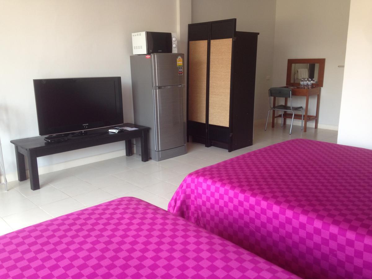 On Street Bed And Breakfast Ban Karon Экстерьер фото